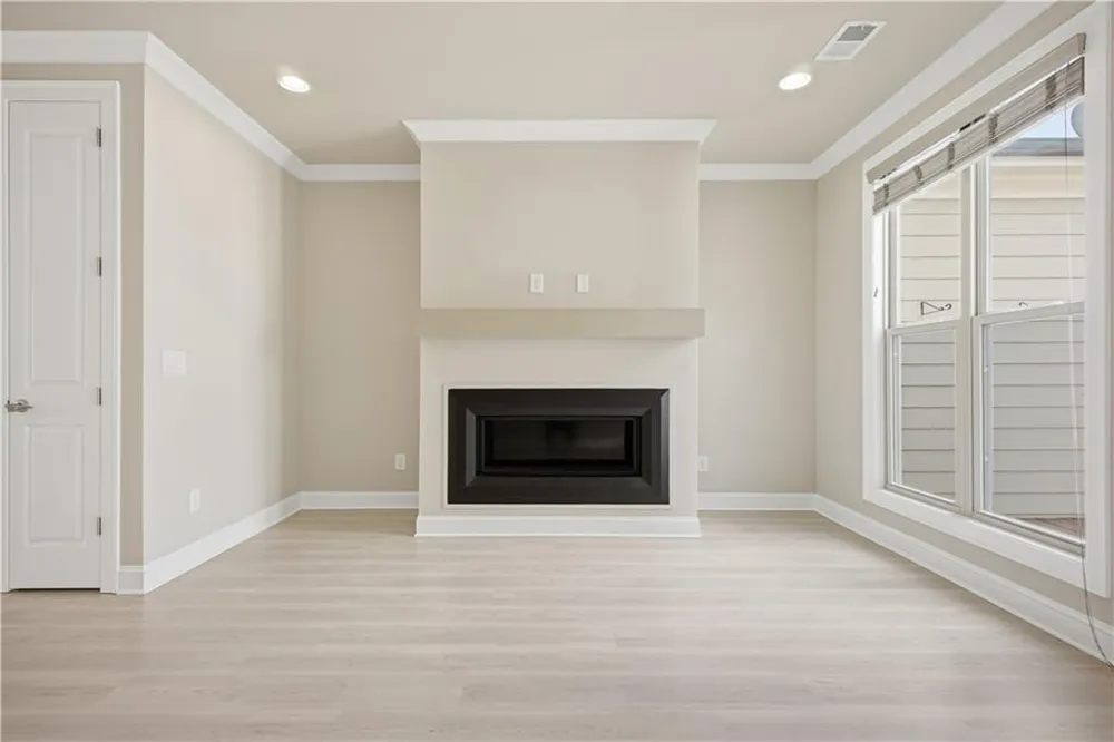 2217 Parkside Glen View #221 Duluth, GA 30097