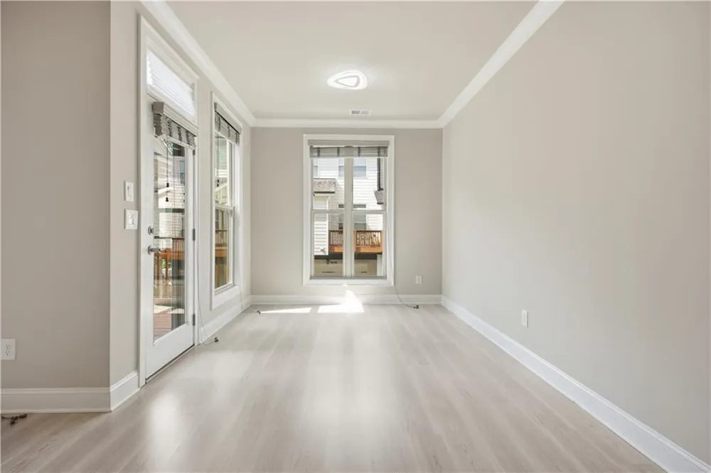 2217 Parkside Glen View #221 Duluth, GA 30097