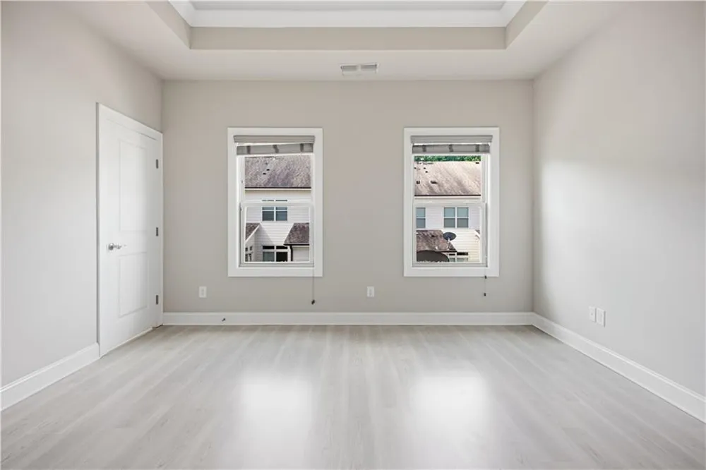 2217 Parkside Glen View #221 Duluth, GA 30097