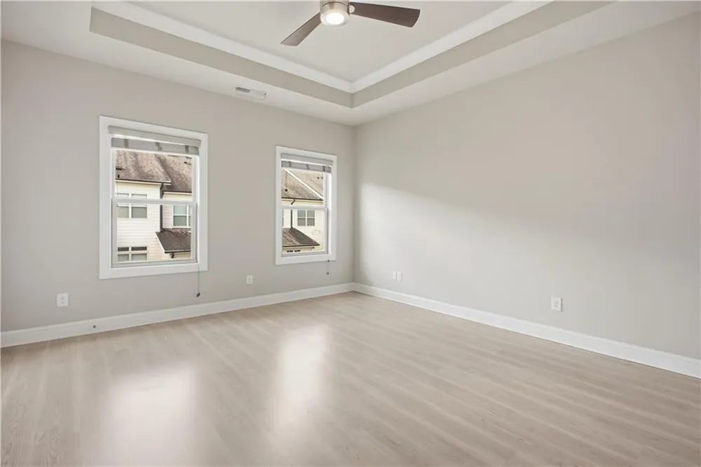 2217 Parkside Glen View #221 Duluth, GA 30097
