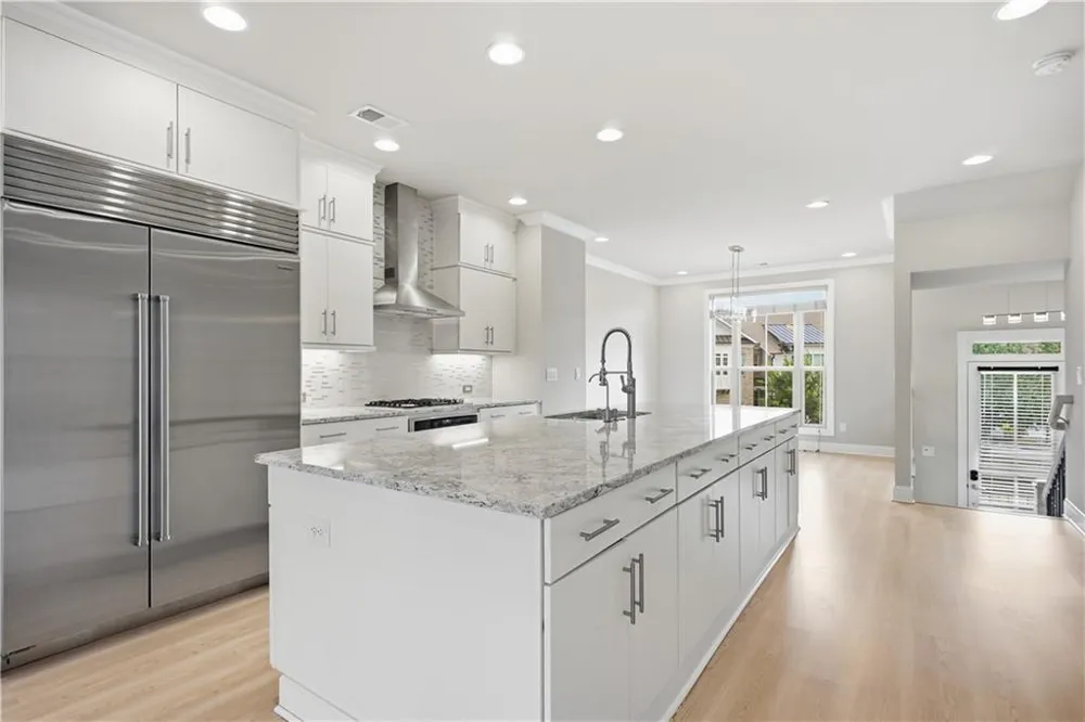 2217 Parkside Glen View #221 Duluth, GA 30097