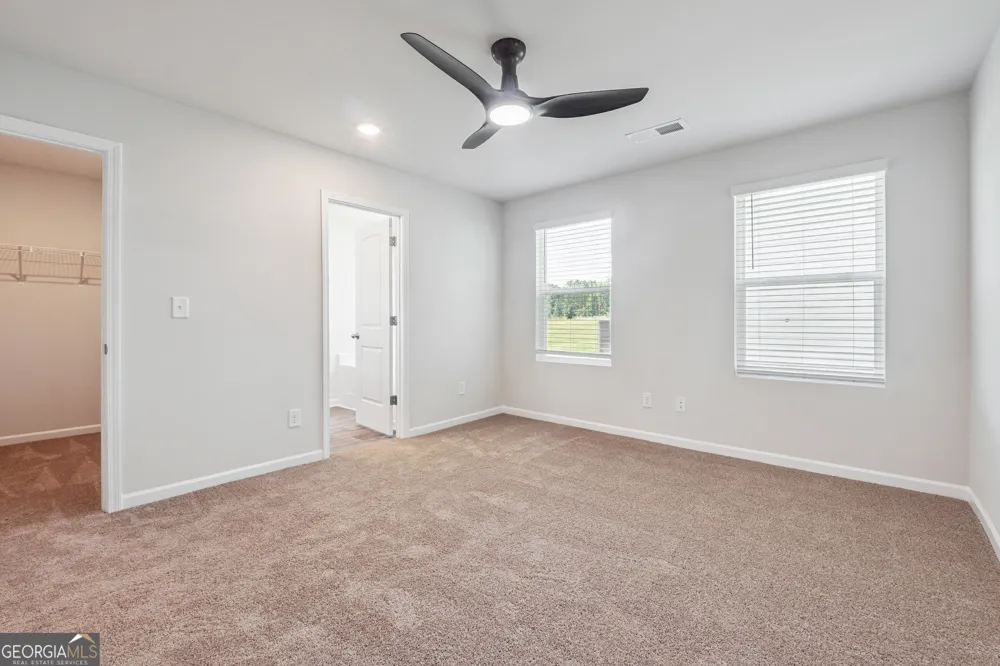 202 Harris WALK West Point, GA 31833