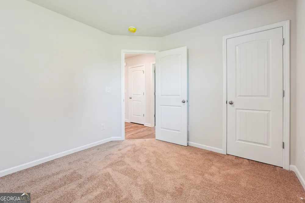 202 Harris WALK West Point, GA 31833