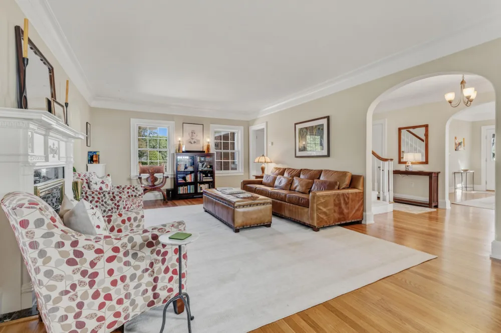 636 Ruddiman Drive North Muskegon City, MI 49445