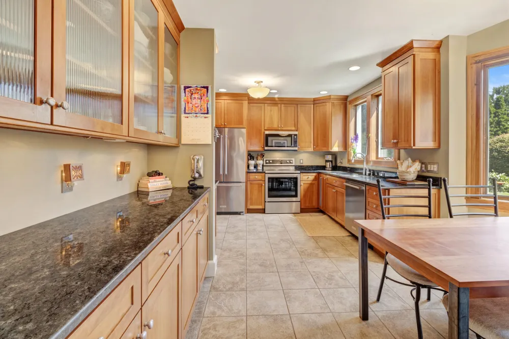 636 Ruddiman Drive North Muskegon City, MI 49445