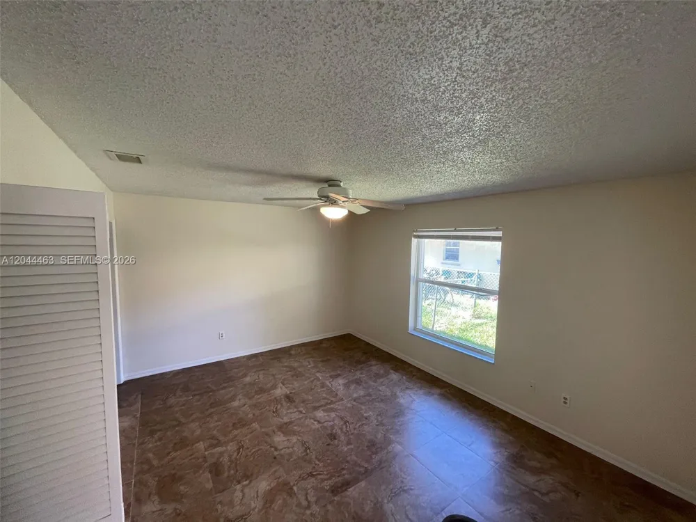 6031 SW 36th Ct #REAR Davie, FL 33314