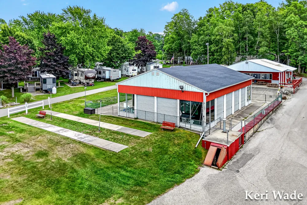 6100 Beaune Road #40 Hamlin Township, MI 49431