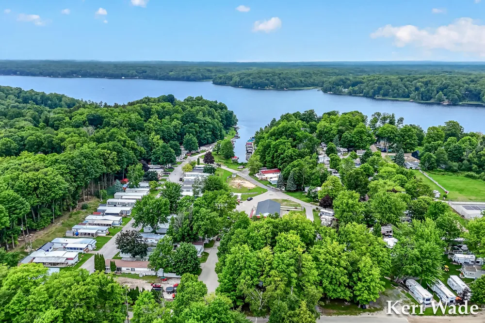 6100 Beaune Road #40 Hamlin Township, MI 49431