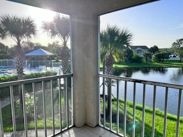 SANTA CLARA DRIVE #10 Naples, FL 34104