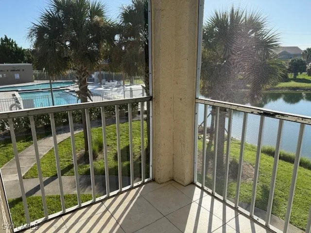 SANTA CLARA DRIVE #10 Naples, FL 34104