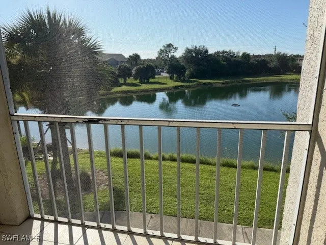 SANTA CLARA DRIVE #10 Naples, FL 34104