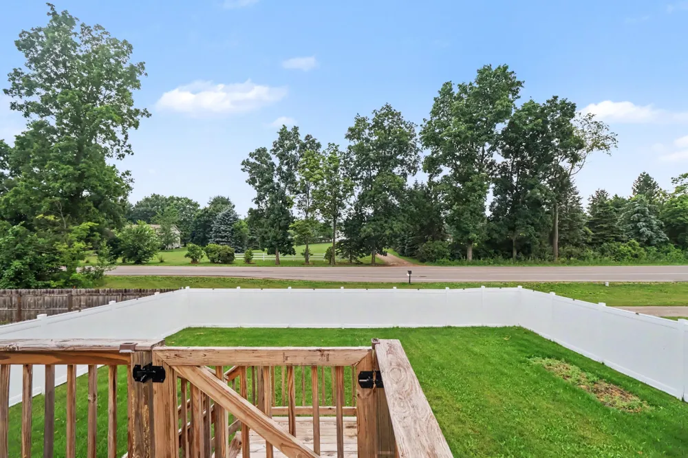 1184 Cooley Mill Lane Vicksburg, MI 49097