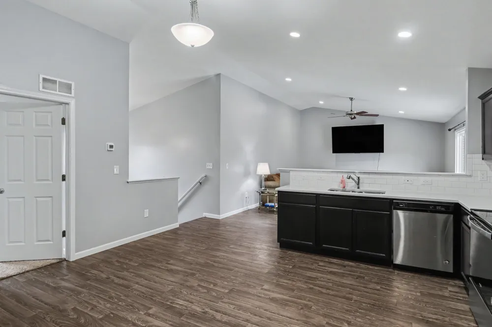 1184 Cooley Mill Lane Vicksburg, MI 49097