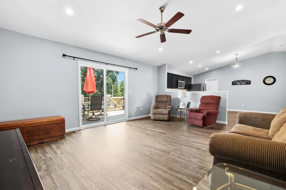 1184 Cooley Mill Lane Vicksburg, MI 49097