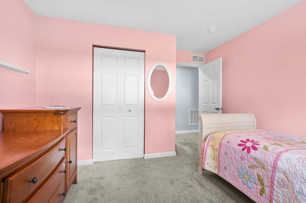 1184 Cooley Mill Lane Vicksburg, MI 49097