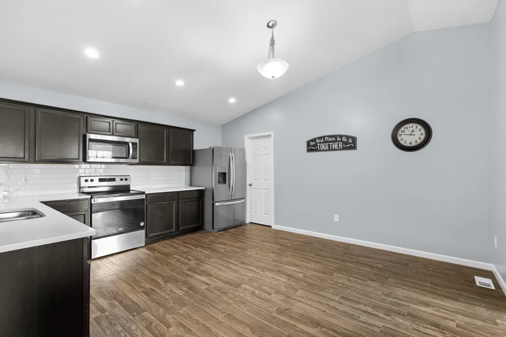 1184 Cooley Mill Lane Vicksburg, MI 49097