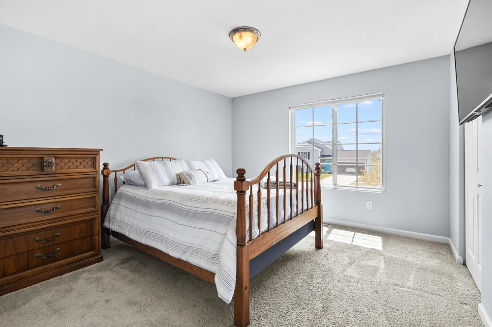1184 Cooley Mill Lane Vicksburg, MI 49097