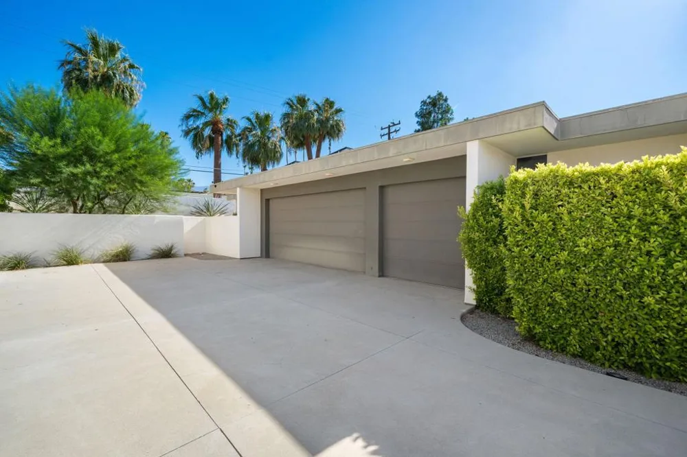 72975 Willow Street Palm Desert, CA 92260