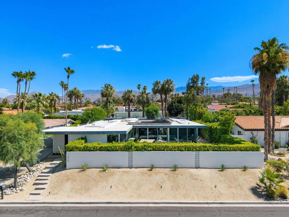 72975 Willow Street Palm Desert, CA 92260