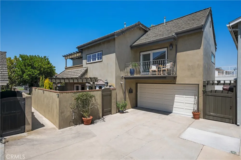 5273 E Appian Long Beach, CA 90803