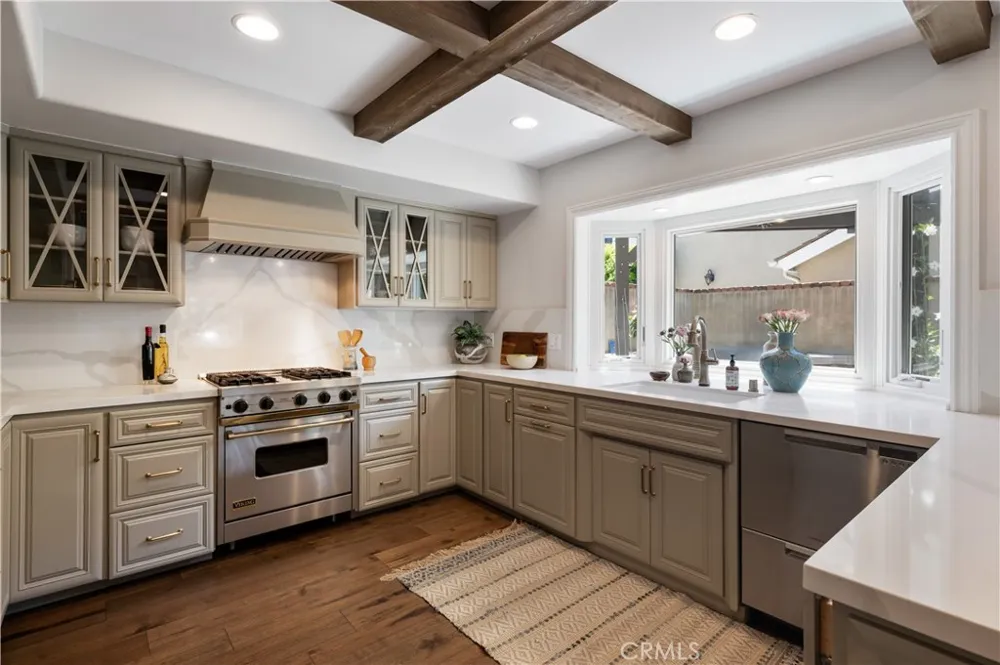 5273 E Appian Long Beach, CA 90803