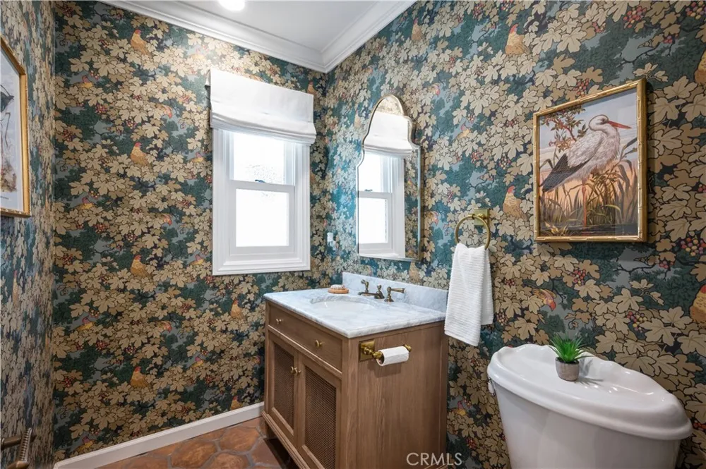 5273 E Appian Long Beach, CA 90803