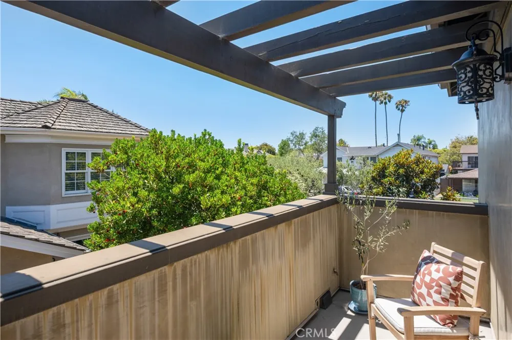 5273 E Appian Long Beach, CA 90803