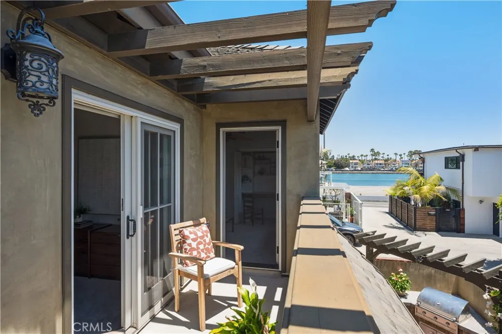 5273 E Appian Long Beach, CA 90803