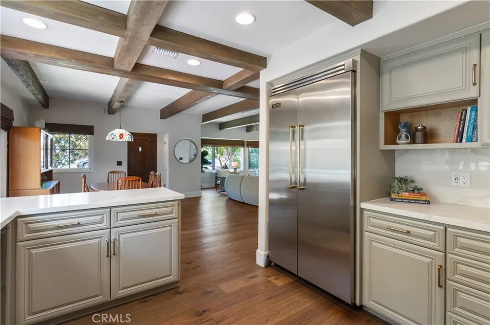 5273 E Appian Long Beach, CA 90803