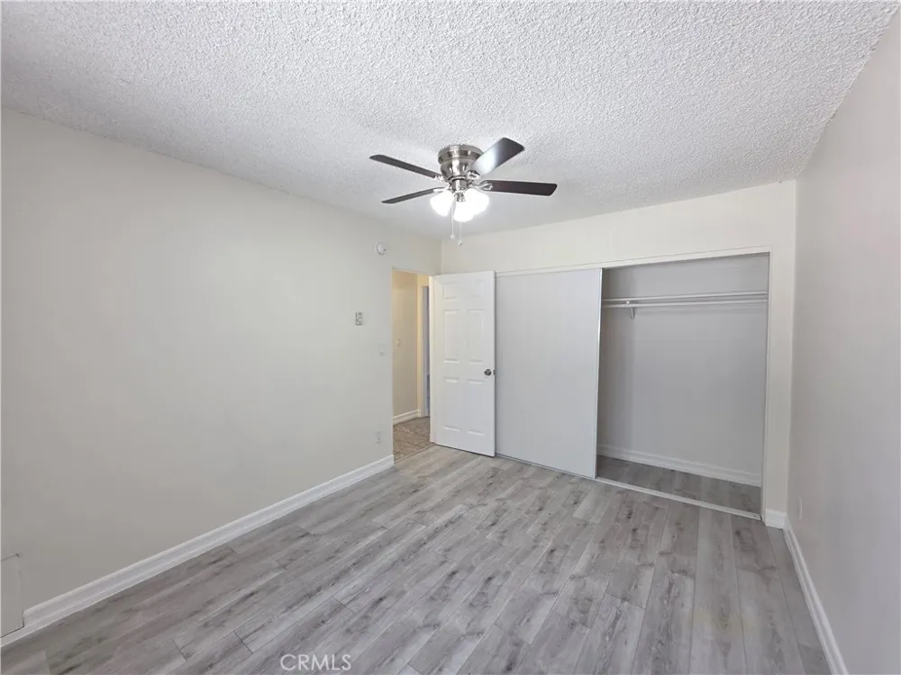 15436 Vanowen #9 Van Nuys, CA 91406