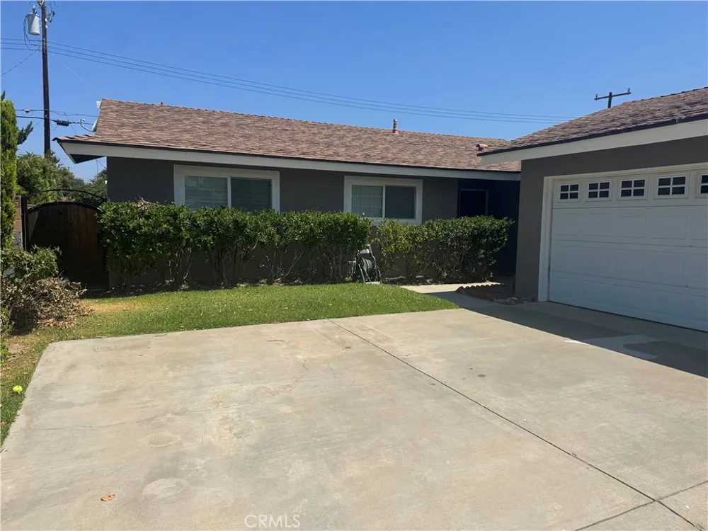 22537 Paraguay Drive Saugus, CA 91350
