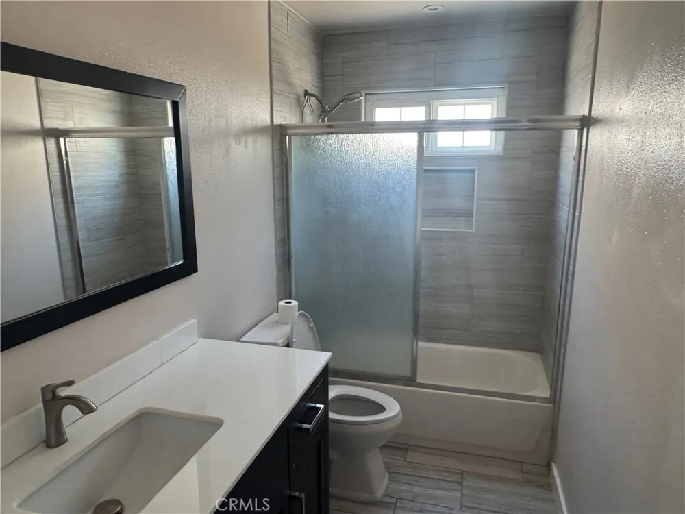 22537 Paraguay Drive Saugus, CA 91350