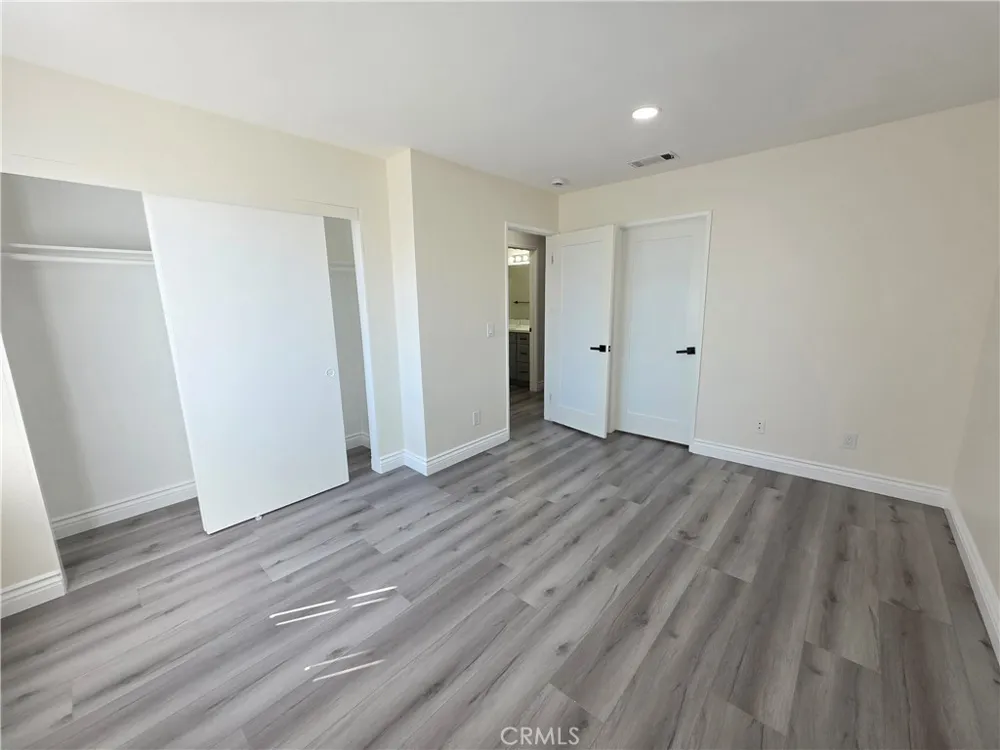 44036 25th W Lancaster, CA 93536