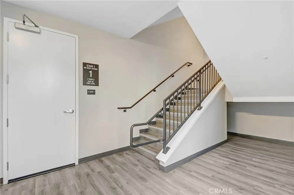 4127 E Circle Paseo #202 Ontario, CA 91764