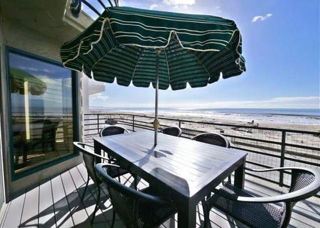 339 Beach Drive Aptos, CA 95003