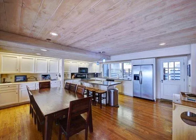 339 Beach Drive Aptos, CA 95003