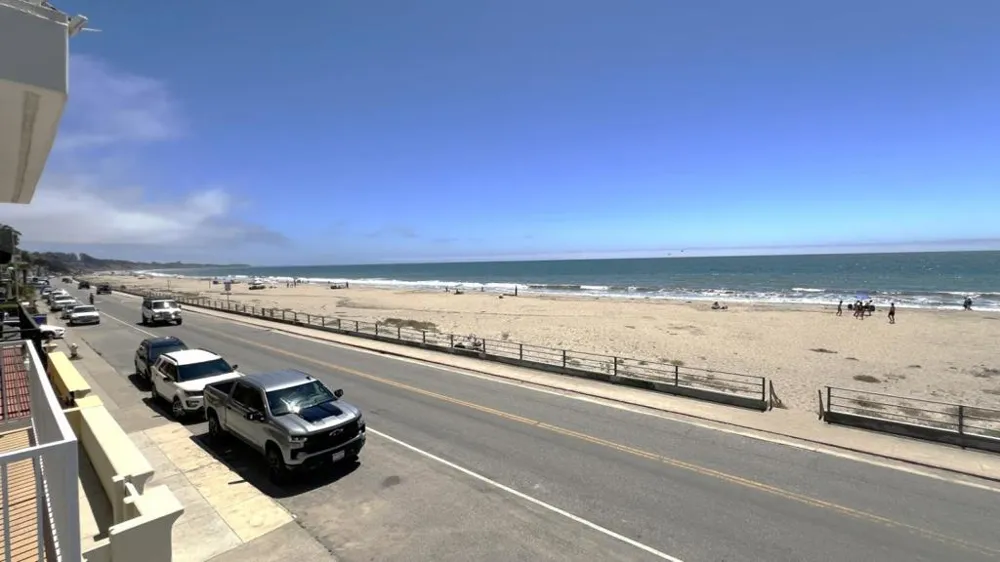 339 Beach Drive Aptos, CA 95003