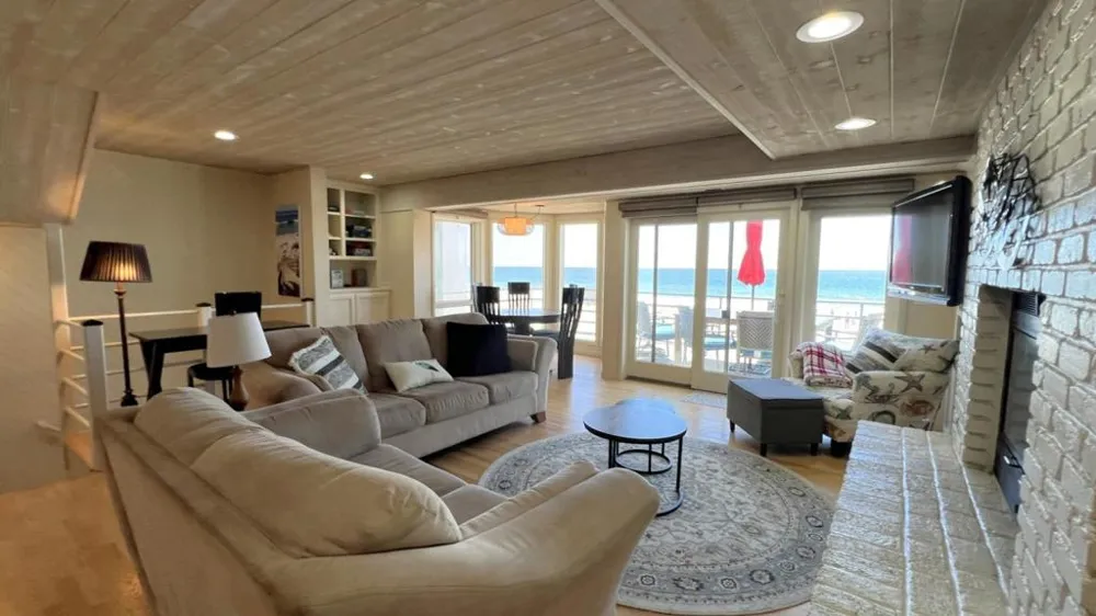 339 Beach Drive Aptos, CA 95003