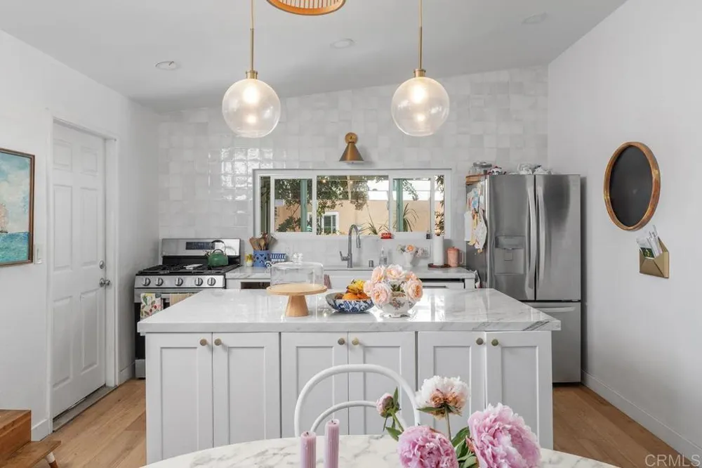330 Donax Avenue Imperial Beach, CA 91932