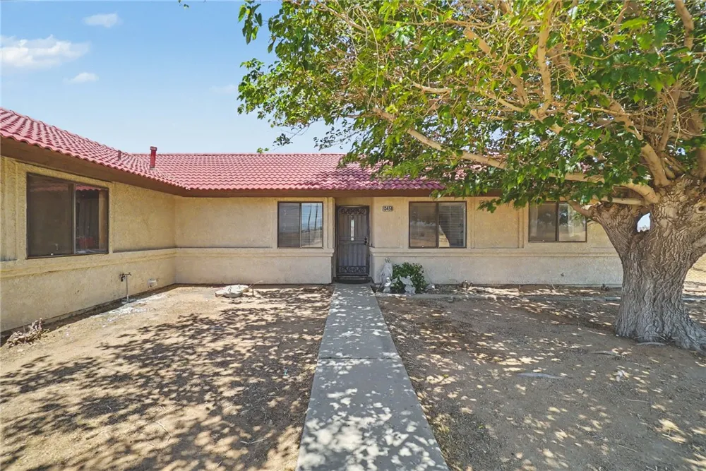 13451 Sonora Road Phelan, CA 92371