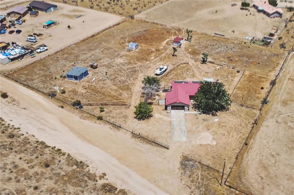 13451 Sonora Road Phelan, CA 92371