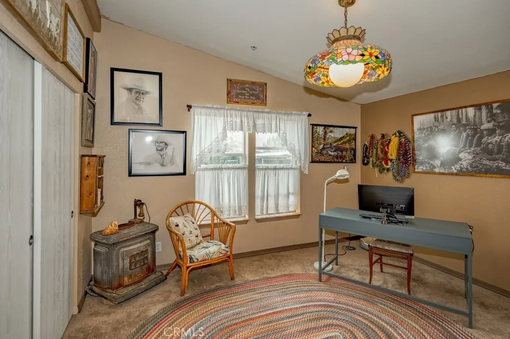 33330 Palen Agua Dulce, CA 91350