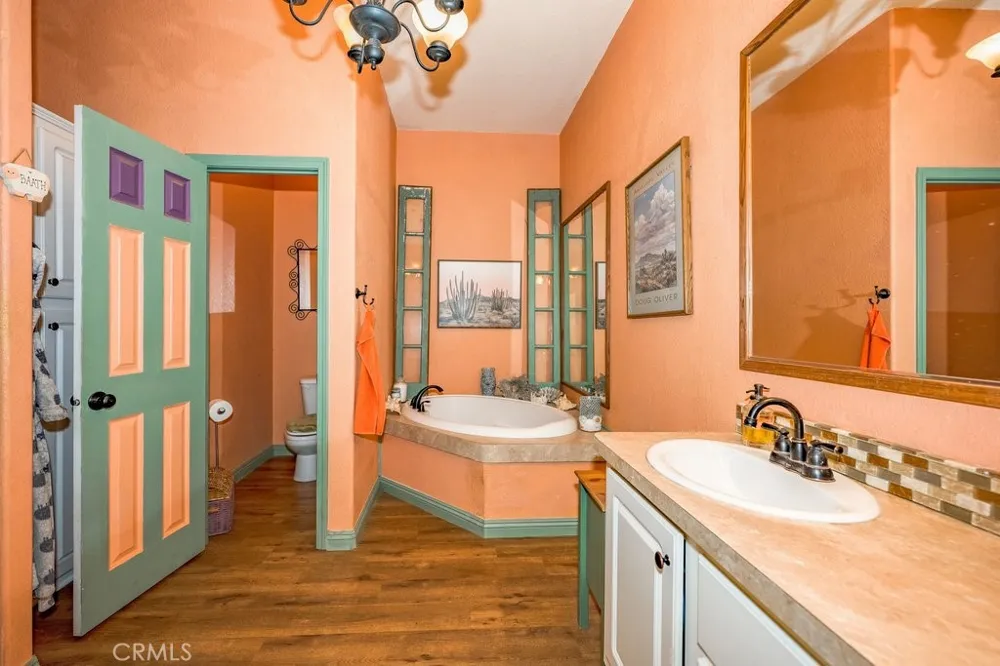 33330 Palen Agua Dulce, CA 91350
