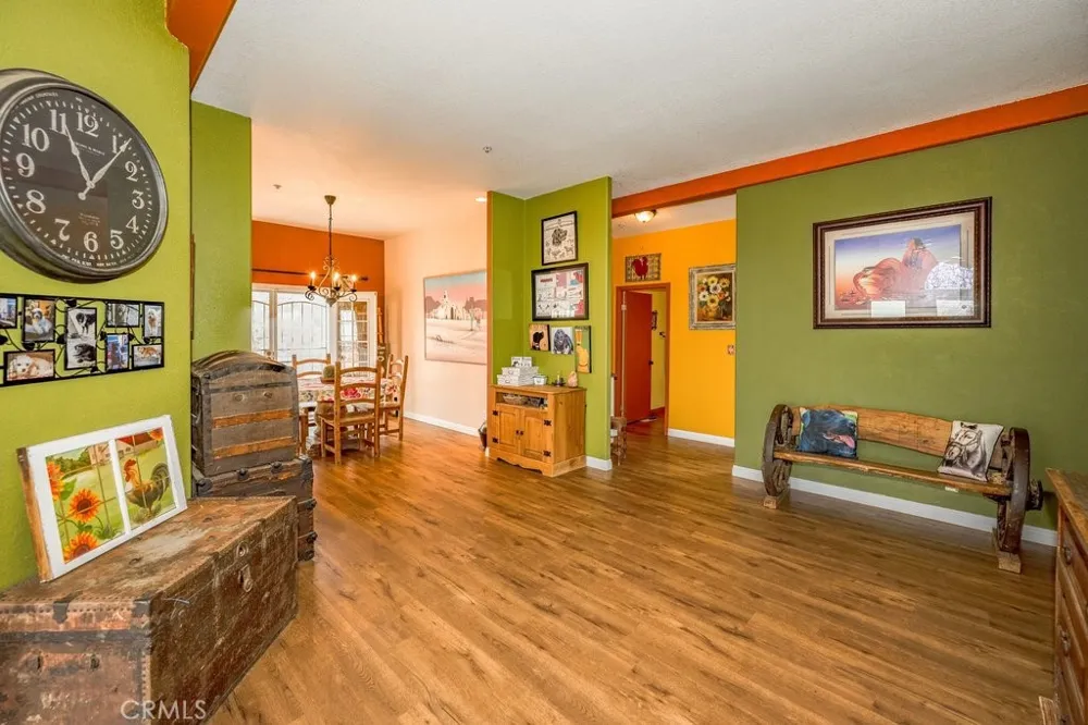 33330 Palen Agua Dulce, CA 91350