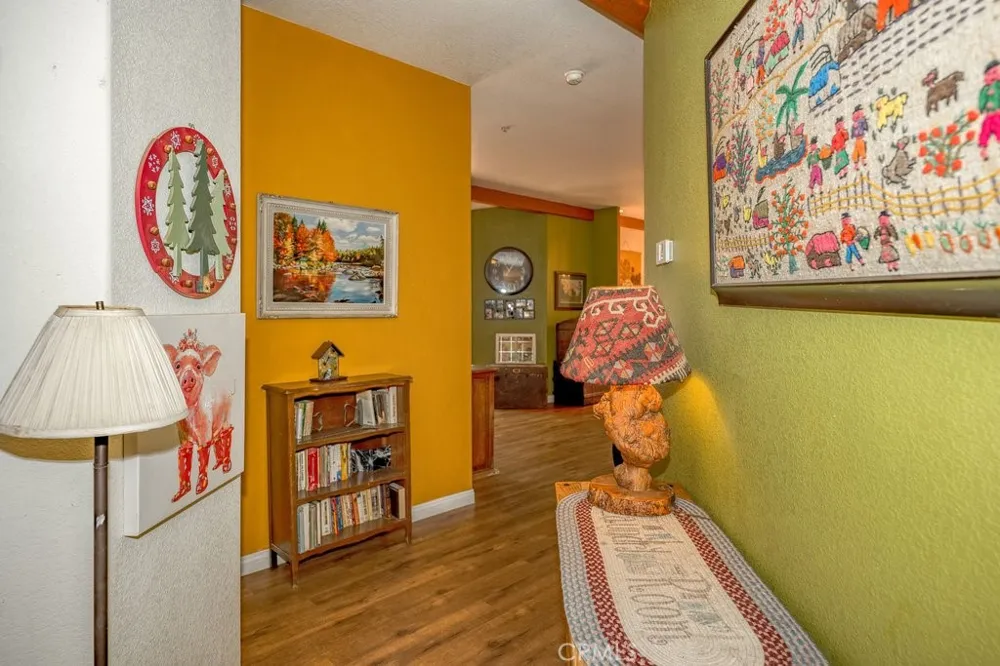 33330 Palen Agua Dulce, CA 91350