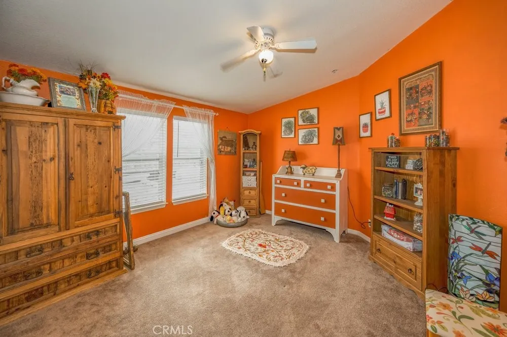 33330 Palen Agua Dulce, CA 91350