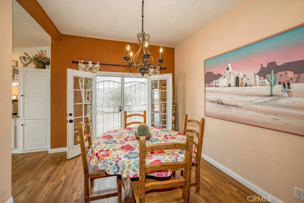 33330 Palen Agua Dulce, CA 91350