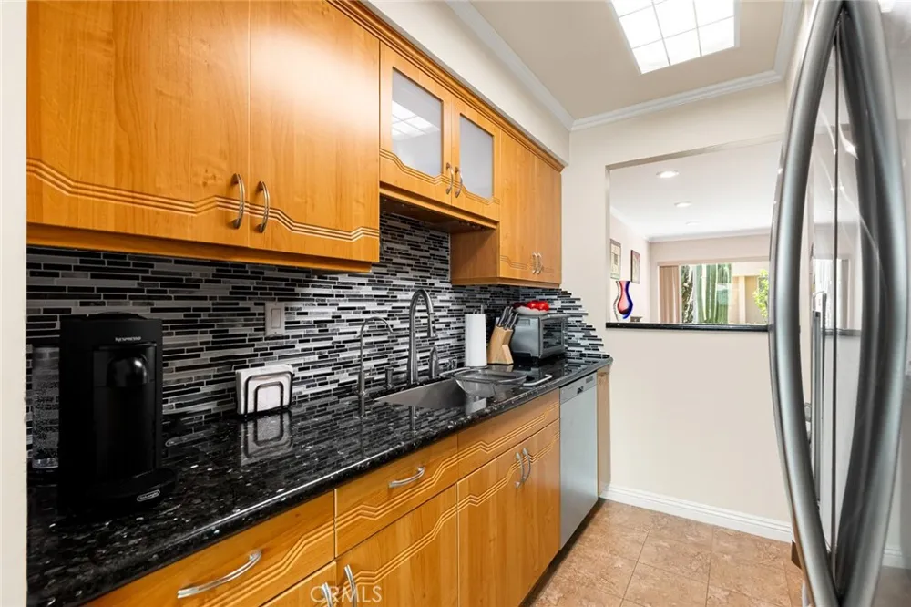 6312 Morse Avenue North Hollywood, CA 91606