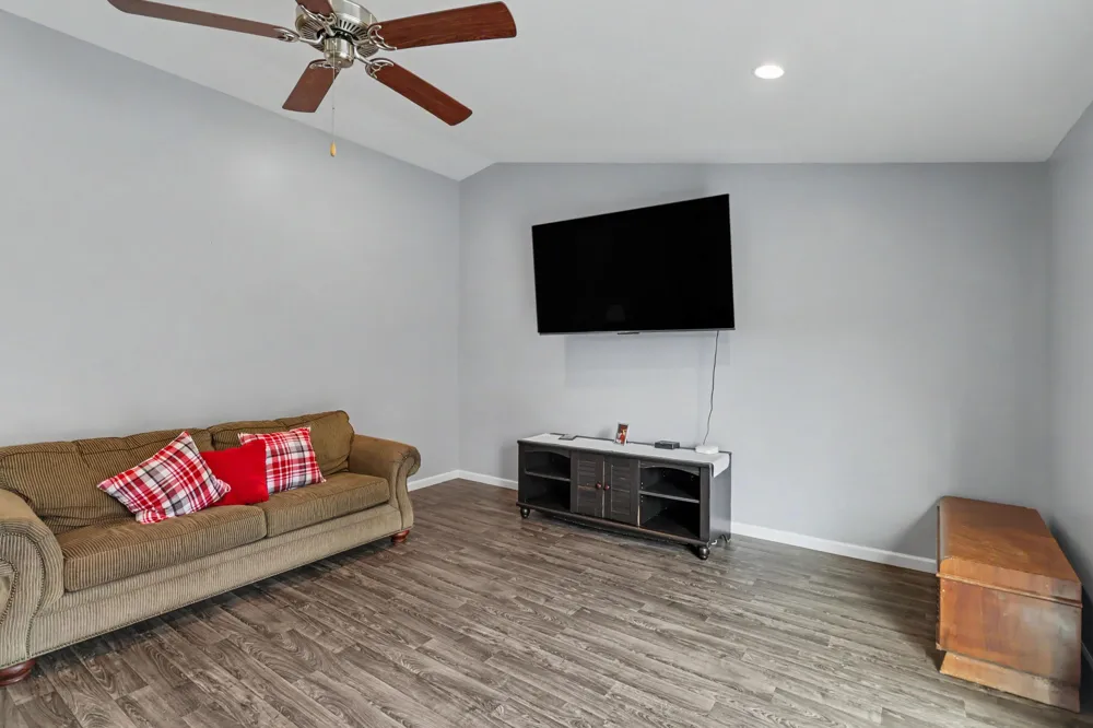 1184 Cooley Mill Lane Vicksburg Village, MI 49097