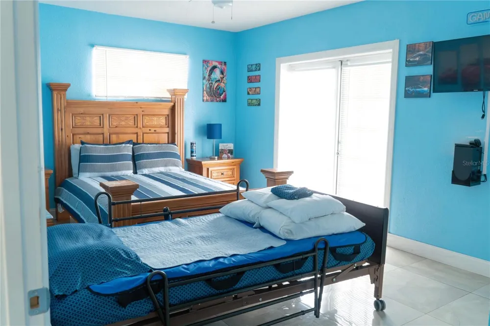 37180 COUNTY ROAD 452 Grand Island, FL 32735